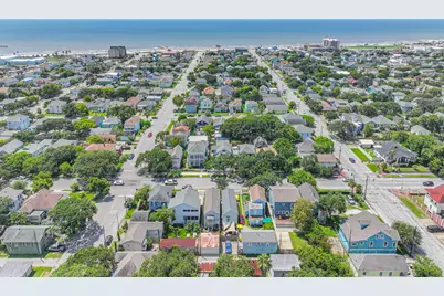 3010 Bernardo De Galvez Avenue, Galveston, TX 77550 - Photo 46