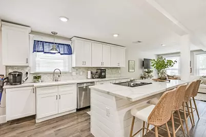 3010 Bernardo De Galvez Avenue, Galveston, TX 77550 - Photo 14
