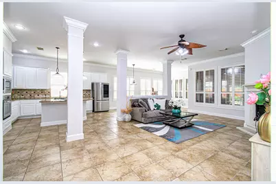 814 Hollington Way, Sugar Land, TX 77479 - Photo 4