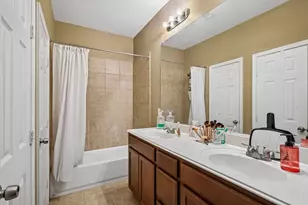 11326 Leitrim Way, Houston, TX 77047 - Photo 24