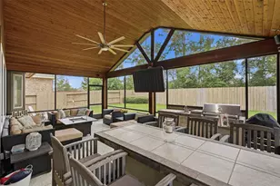 12511 Tullich Run Dr, Humble, TX 77346 - Photo 34