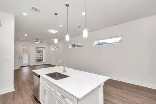 221 Cockerel St, Houston, TX 77018 - Photo 8