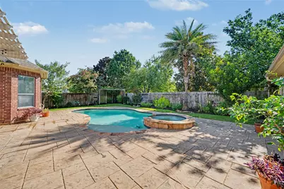 14611 Laurenwood Court, Humble, TX 77396 - Photo 2