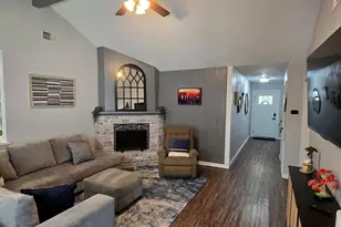 10614 Carlota Ct, Houston, TX 77096 - Photo 8