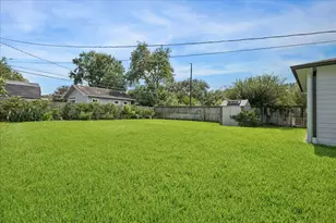 5417 Nina Lee Ln, Houston, TX 77092 - Photo 28