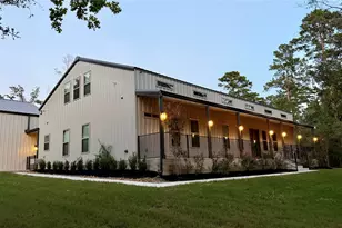 13940 Peterson Rd, Montgomery, TX 77356 - Photo 2