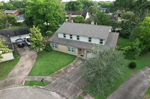 10214 Huntington View Dr, Houston, TX 77099 - Photo 38