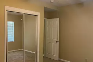 2734 Almeda Plaza Dr, Houston, TX 77045 - Photo 2