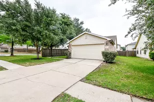 29530 Legends Glen Dr, Spring, TX 77386 - Photo 4