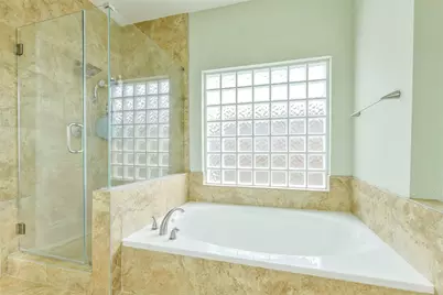 3234 Shadowleaf Drive, Houston, TX 77082 - Photo 20