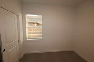 124 Knight Bayou Dr, Dayton, TX 77535 - Photo 10