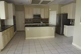 1212 Bob White Dr, Friendswood, TX 77546 - Photo 6