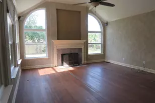 1212 Bob White Dr, Friendswood, TX 77546 - Photo 4