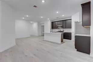 30631 Brixton Village St, Fulshear, TX 77441 - Photo 2