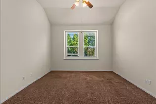 11815 Eagle Ridge Dr, Mont Belvieu, TX 77535 - Photo 20