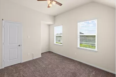 11815 Eagle Ridge Drive, Mont Belvieu, TX 77535 - Photo 30