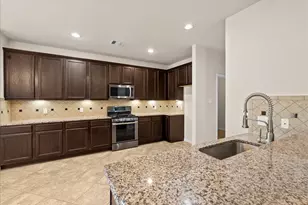 11815 Eagle Ridge Dr, Mont Belvieu, TX 77535 - Photo 14
