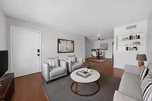 7205 Beechnut St, Houston, TX 77074 - Photo 1