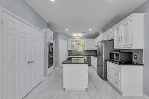 454 Stephen F Austin Dr, Conroe, TX 77302 - Photo 14