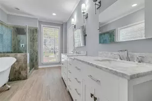 454 Stephen F Austin Dr, Conroe, TX 77302 - Photo 22