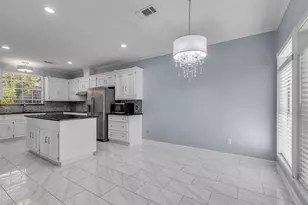 454 Stephen F Austin Dr, Conroe, TX 77302 - Photo 12