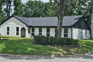 1015 Doral Ln, Houston, TX 77073 - Photo 1