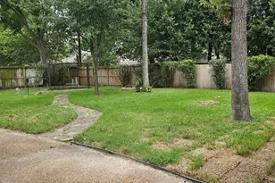 1015 Doral Ln, Houston, TX 77073 - Photo 22