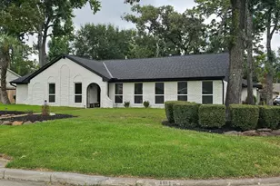 1015 Doral Ln, Houston, TX 77073 - Photo 2