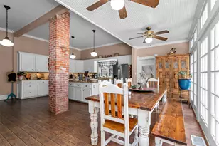 712 Lamar Ave, Crockett, TX 75835 - Photo 22