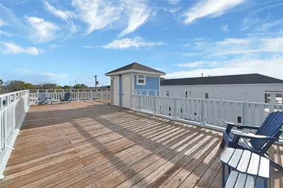 4013 Ave N 1/2, Galveston, TX 77550 - Photo 14