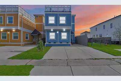 4013 Ave N 1/2, Galveston, TX 77550 - Photo 2