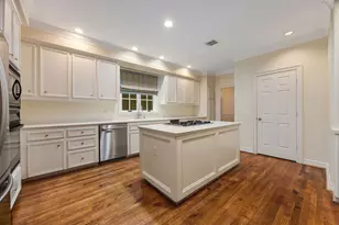 3216 Rice Boulevard, West University Place, TX 77005 - Photo 12