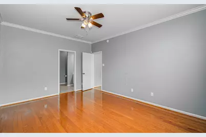 6307 S Wintersage Lane, Houston, TX 77066 - Photo 18
