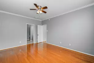 6307 S Wintersage Ln, Houston, TX 77066 - Photo 18