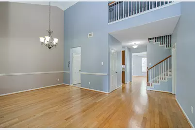 6307 S Wintersage Lane, Houston, TX 77066 - Photo 6