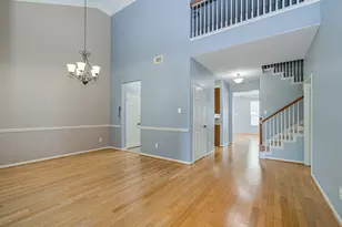 6307 S Wintersage Ln, Houston, TX 77066 - Photo 6