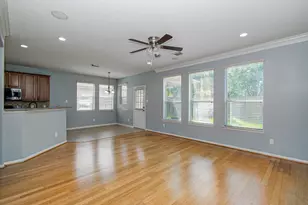 6307 S Wintersage Ln, Houston, TX 77066 - Photo 14