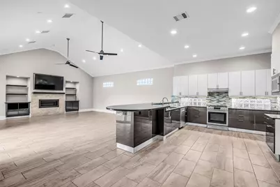 25718 Muirfield Bend Court, Spring, TX 77389 - Photo 4