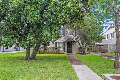 4505/4507 Larch Lane, Bellaire, TX 77401 - Photo 2