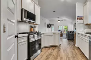 4827 Ladona Ct, League City, TX 77573 - Photo 14