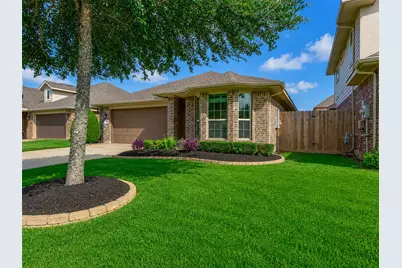 4827 Ladona Court, League City, TX 77573 - Photo 6