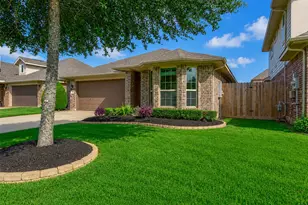 4827 Ladona Ct, League City, TX 77573 - Photo 6