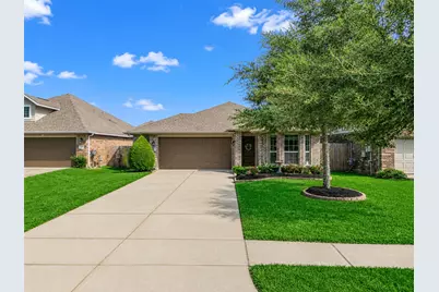 4827 Ladona Court, League City, TX 77573 - Photo 2
