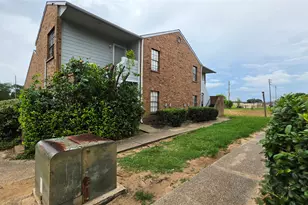 7925-7975 Streamside Dr, Houston, TX 77088 - Photo 16