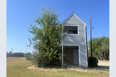 7925-7975 Streamside Drive #17, Houston, TX 77088 - Photo 2
