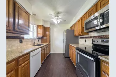 3119 Pilgrims Point Lane, Pearland, TX 77581 - Photo 4