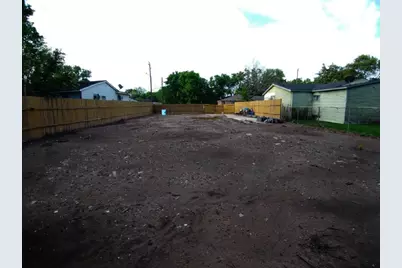 105 Zachary Street, Houston, TX 77029 - Photo 6