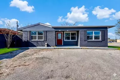 2102 Dewberry Lane, Pasadena, TX 77502 - Photo 1