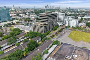3804 Lake St, Houston, TX 77098 - Photo 40