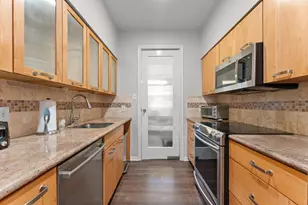 3804 Lake St, Houston, TX 77098 - Photo 12
